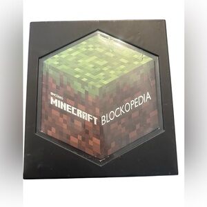 Minecraft: Blockopedia by Scholastic Editors and Alex Wiltshire (2015)